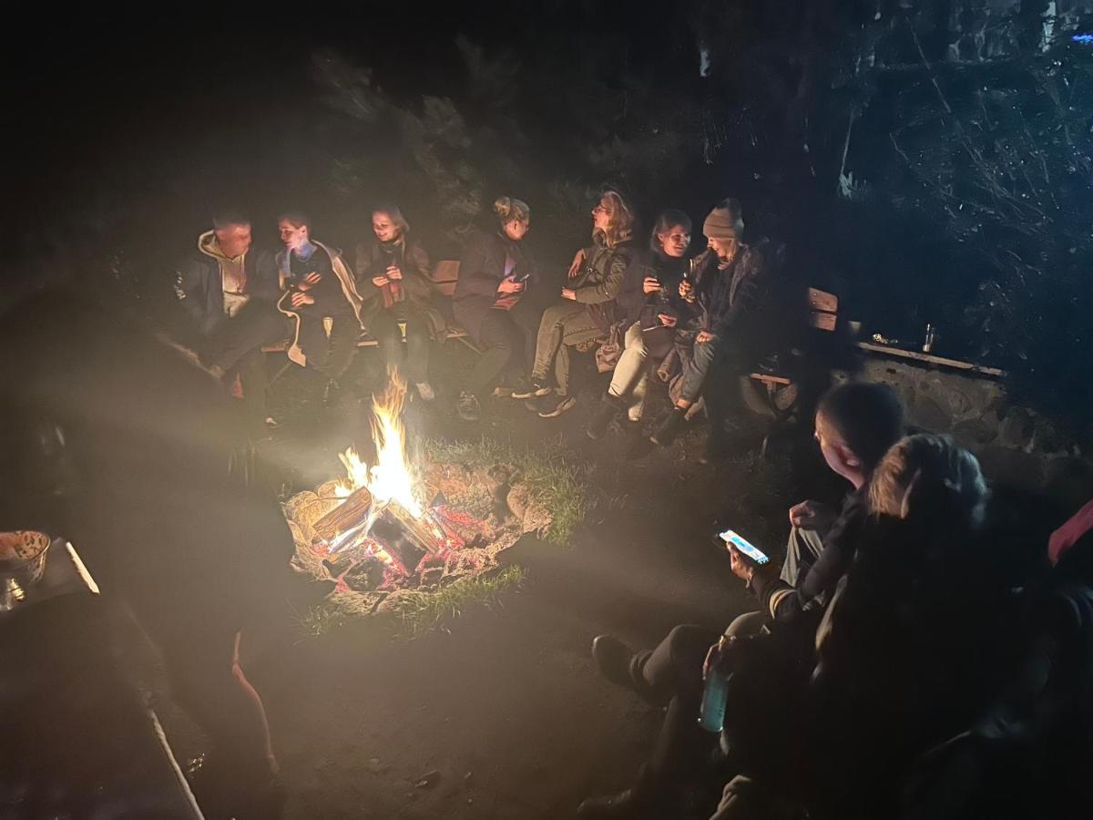 Lesniczowka Wiezyca I Domki Szymbark  Exteriör bild